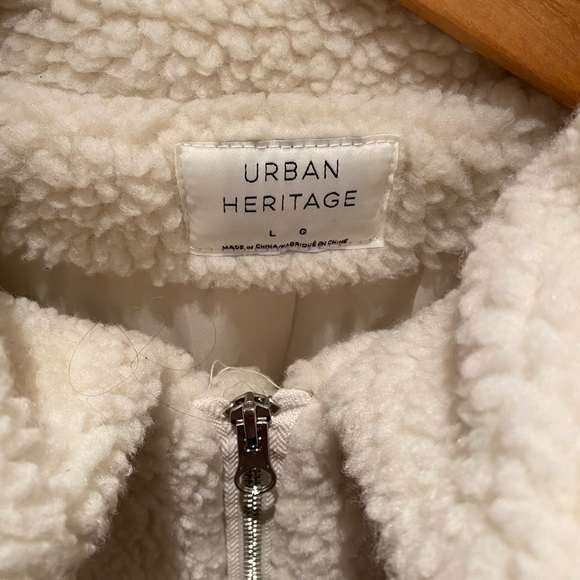 Teddy Jacket - Picture 2 of 3